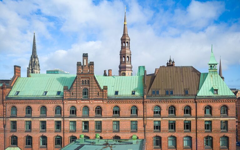 Büroreinigung in Hamburg: was der Quadratmeterpreis abbildet